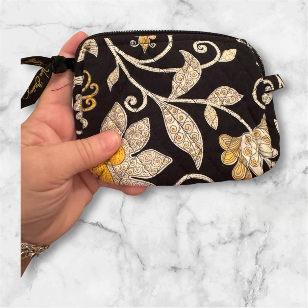 Vera Bradley Yellow Bird Retired Pattern Morgan cosmetic bag
